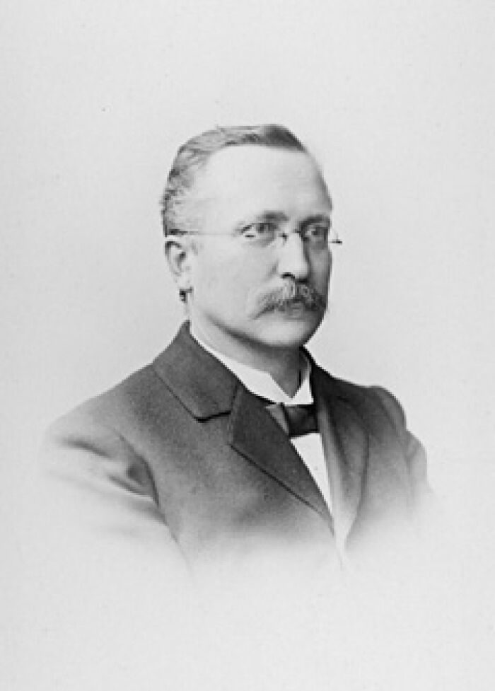 Wilhelm Roux fue un zoólogo y embriólogo alemán, fundador de la embriología experimental